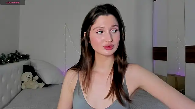 tender babyy online show from 12-26-24, 02:16