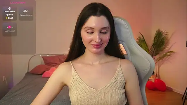 tender babyy online show from 03-03-25, 02:37