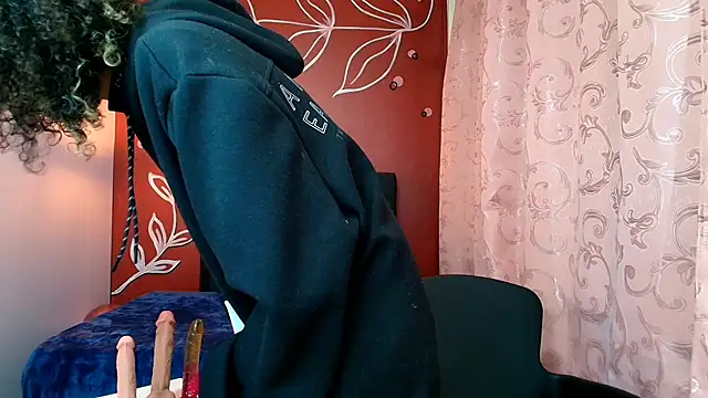 Zia Green online show from 01-31-25, 12:07