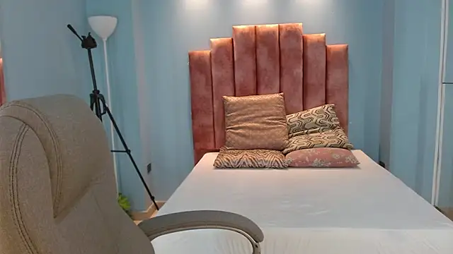 lou rosse  online show from 03-24-26, 07:52