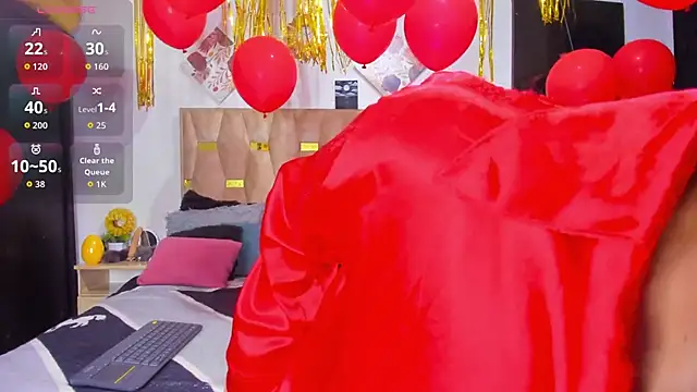 Snapshot of patrick_sanzz chatting on 02-11-26, 12:48 patrick sanzz online show from 02-11-26, 12:48