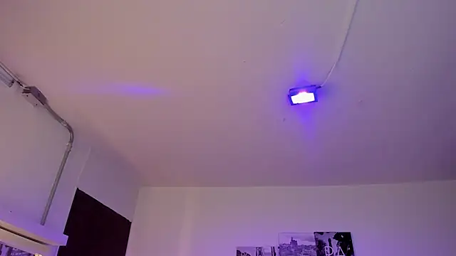 Amy Kiitty  online show from 03-27-26, 01:22