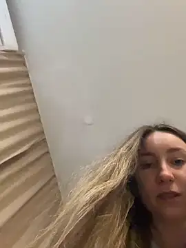 viviandaimond1 online show from 02-04-25, 10:45