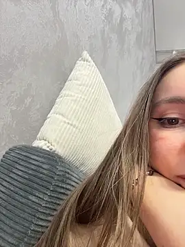 viviandaimond1 online show from 02-16-26, 09:33