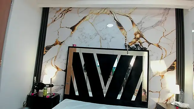 Snapshot of KarinaSimonz chatting on 09-11-25, 07:58 KarinaSimonz online show from 09-11-25, 07:58