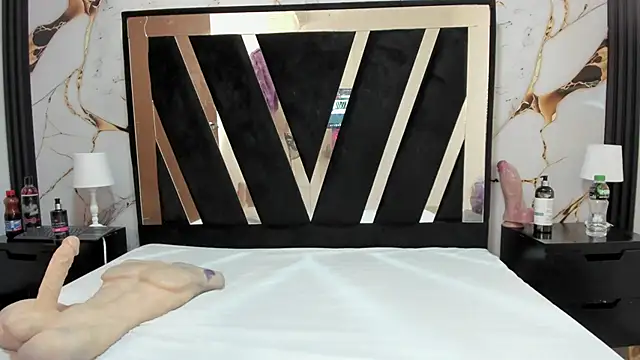 KarinaSimonz online show from 03-01-26, 08:00