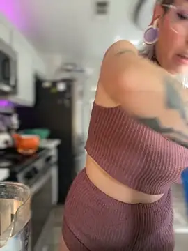 GoldieBakeman online show from 12-05-25, 07:32