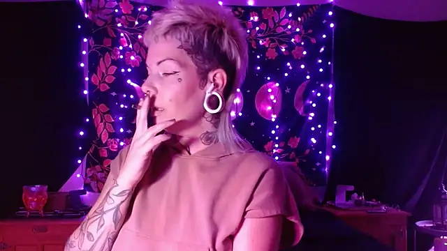 GoldieBakeman online show from 02-01-26, 01:26