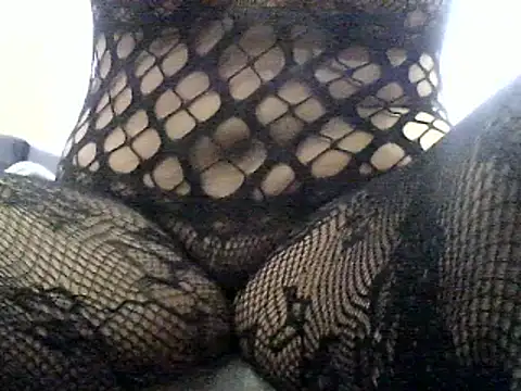 Snapshot of straichathot_08 chatting on 02-28-25, 04:10 straichathot 08 online show from 02-28-25, 04:10