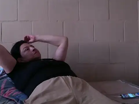 Snapshot of straichathot_08 chatting on 11-12-25, 03:01 straichathot 08 online show from 11-12-25, 03:01