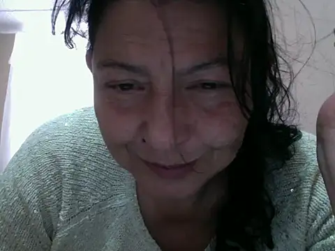 straichathot 08 online show from 12-04-25, 07:11