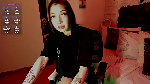 Snapshot of _Chartlotte chatting on 01-14-25, 07:53 Chartlotte online show from 01-14-25, 07:53