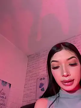 Snapshot of _Chartlotte chatting on 03-14-25, 12:32 Chartlotte online show from 03-14-25, 12:32