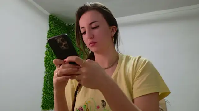 Lorennameliyy online show from 02-11-25, 07:59