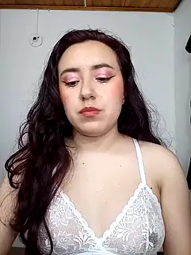 Emi chik online show from 12-29-24, 03:00