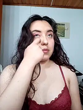 Emi chik online show from 09-18-25, 09:28