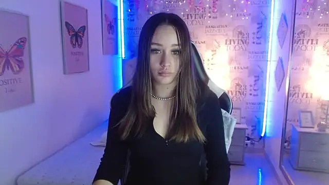 Snapshot of Ivyy_Crystal chatting on 03-10-25, 09:29 Ivyy Crystal online show from 03-10-25, 09:29