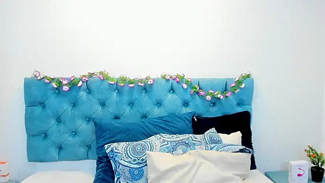 Sophie Smith69 online show from 01-09-25, 06:26