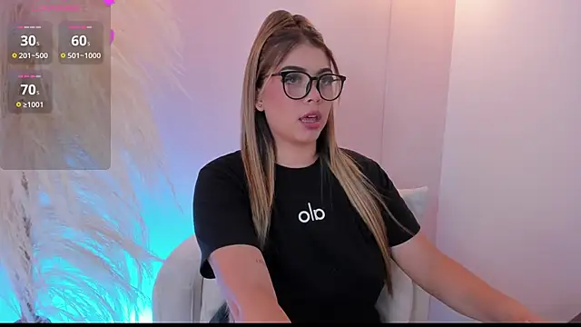 Snapshot of thaliafox_ chatting on 01-23-25, 07:51 thaliafox online show from 01-23-25, 07:51