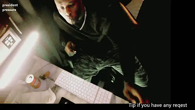 Pressure69mee online show from 03-21-25, 05:11