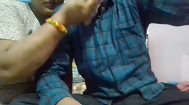 Snapshot of naina-80 chatting on 02-26-25, 04:35 naina-80 online show from 02-26-25, 04:35