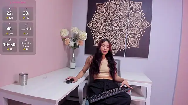 Snapshot of adelaa_11 chatting on 01-28-25, 12:11 adelaa 11 online show from 01-28-25, 12:11