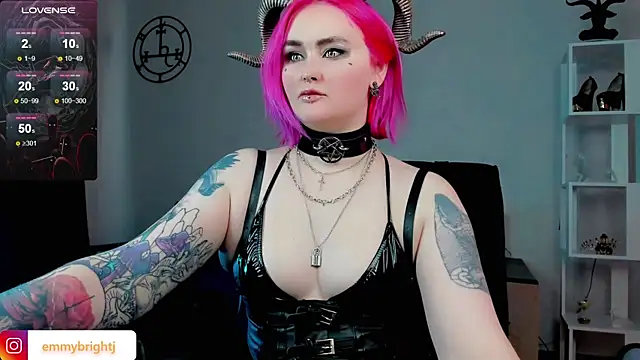 Snapshot of Emmybrightj_ chatting on 01-29-25, 07:57 Emmybrightj online show from 01-29-25, 07:57