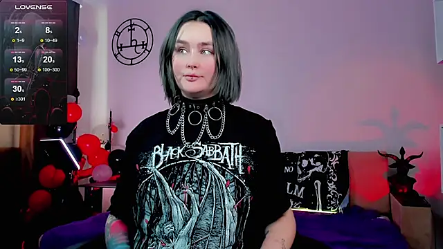 Snapshot of Emmybrightj_ chatting on 02-26-25, 04:25 Emmybrightj online show from 02-26-25, 04:25