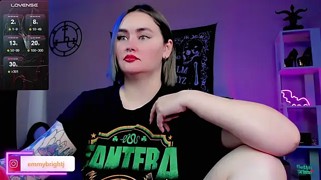 Snapshot of Emmybrightj_ chatting on 03-14-25, 05:16 Emmybrightj online show from 03-14-25, 05:16