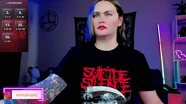 Snapshot of Emmybrightj_ chatting on 03-21-25, 07:11 Emmybrightj online show from 03-21-25, 07:11