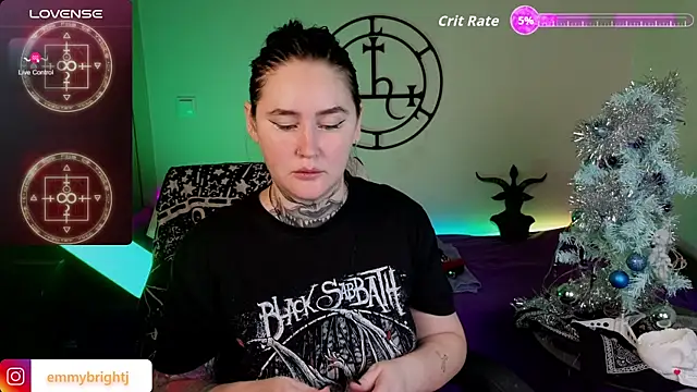 Snapshot of Emmybrightj_ chatting on 01-08-26, 02:58 Emmybrightj online show from 01-08-26, 02:58