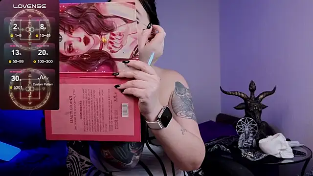 Snapshot of Emmybrightj_ chatting on 01-14-26, 02:17 Emmybrightj online show from 01-14-26, 02:17