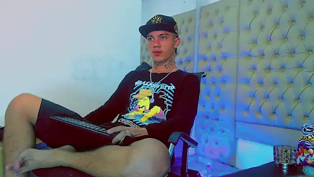 Snapshot of HannibalLester chatting on 02-02-25, 05:48 HannibalLester online show from 02-02-25, 05:48