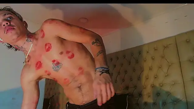 Snapshot of HannibalLester chatting on 02-15-25, 08:22 HannibalLester online show from 02-15-25, 08:22