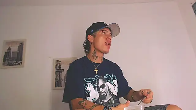 Snapshot of HannibalLester chatting on 02-28-25, 07:48 HannibalLester online show from 02-28-25, 07:48