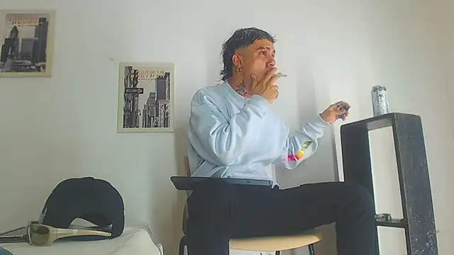 Snapshot of HannibalLester chatting on 03-04-25, 03:33 HannibalLester online show from 03-04-25, 03:33