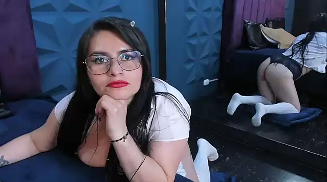 NicoleJonss online show from 03-21-25, 09:23