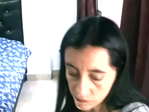 hailey85 online show from 12-24-24, 10:28