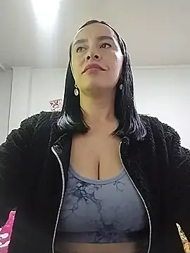 hailey85 online show from 07-08-26, 10:25
