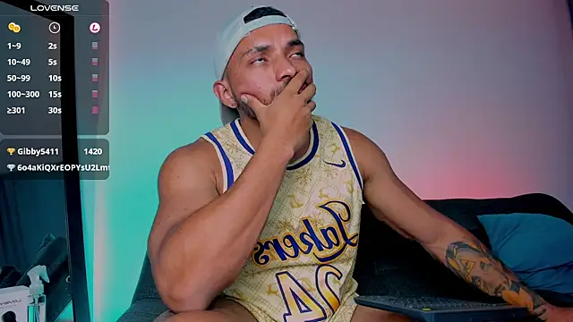 maximusclark1 online show from 03-02-25, 09:54