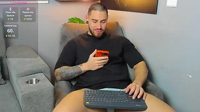 Giorgio-Leone online show from 02-28-26, 02:56