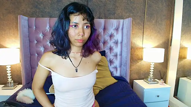 Snapshot of Akane_Uwu chatting on 02-22-25, 05:13 Akane Uwu online show from 02-22-25, 05:13