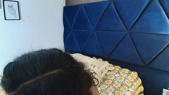 Snapshot of Akane_Uwu chatting on 09-30-25, 06:02 Akane Uwu online show from 09-30-25, 06:02