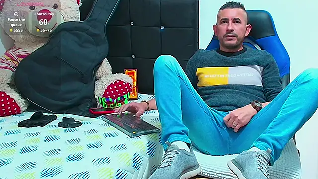 Yeol King online show from 09-18-25, 06:43