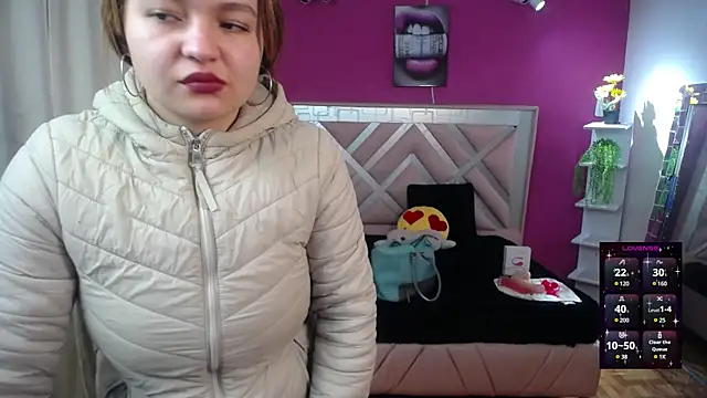 Snapshot of Naiara_Sex_ chatting on 12-23-24, 03:33 Naiara Sex online show from 12-23-24, 03:33
