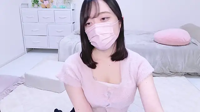 Yurie  online show from 02-08-25, 11:01