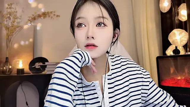 xiaodaibabyy online show from 02-26-25, 01:08