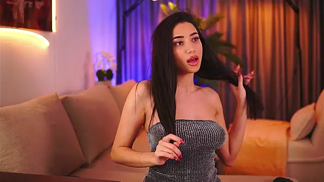 GinaValentinna online show from 02-02-25, 10:39