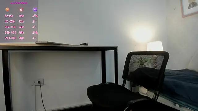 Caroline dh online show from 03-04-26, 11:27