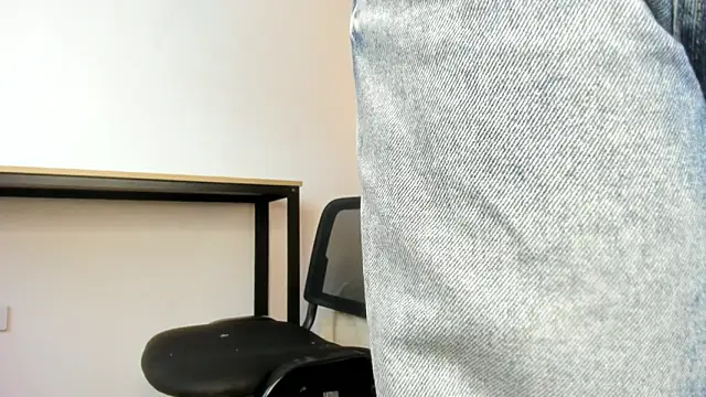 Caroline dh online show from 04-01-26, 11:33